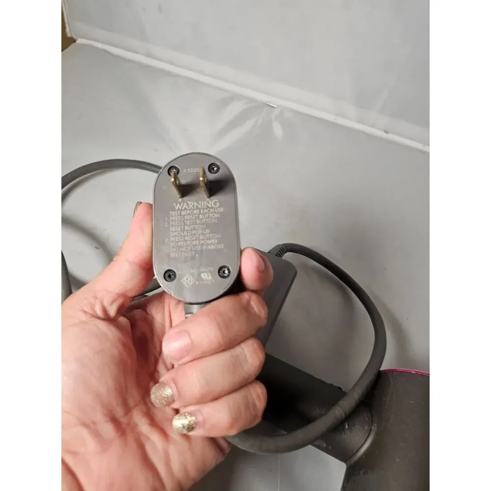 Dyson Supersonic Hair Dryer With Three Attachments. Gray And Fuscha